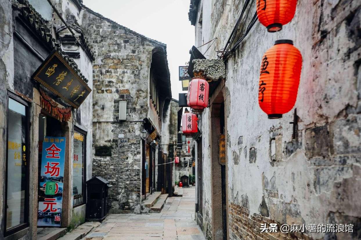 江南水务斥资近6亿当“白衣骑士”，债转股缓解江阴银行兑付压力